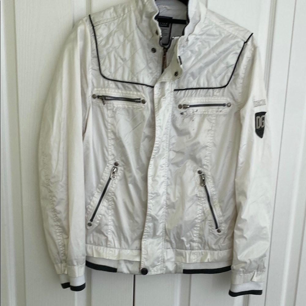 White Lightweight Shirt Jacket with Modern Design